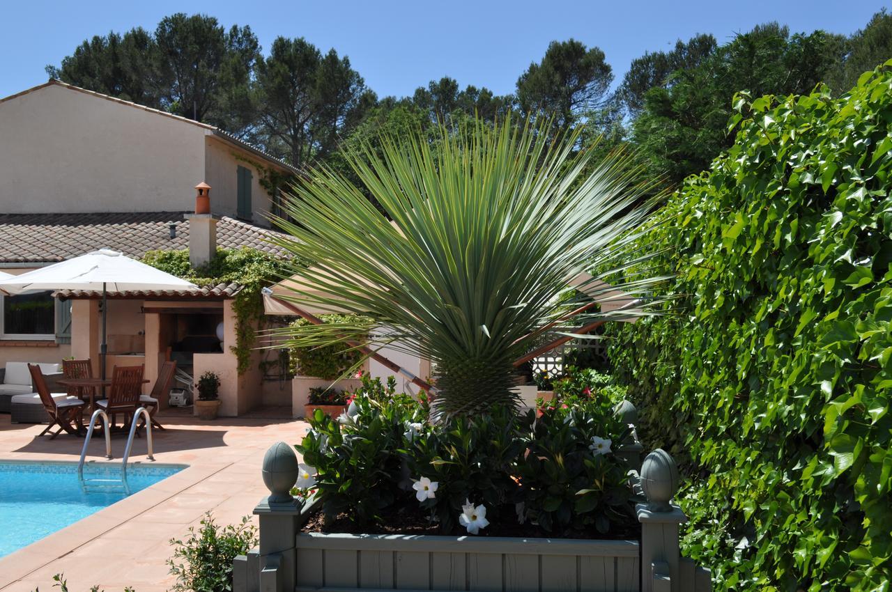 La Begude Du Pascouren Fayence Exterior photo